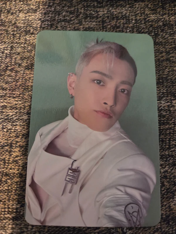 THE WORLD EP.1 : MOVEMENT SYNNARA RECORD