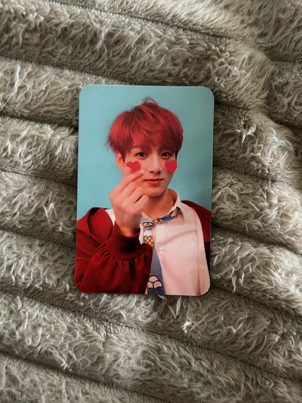 LOVE YOURSELF 'Answer'
