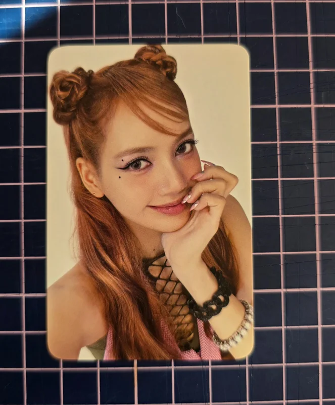 BORN PINK BLACKPINK PHOTO CARD + TOP LOADER KIT