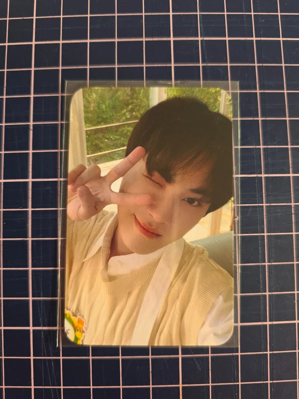 THE BOYZ WORLD TOUR : THE B-ZONE IN EUROPE PHOTOCARD SET