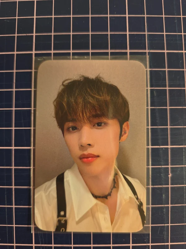 THE BOYZ WORLD TOUR : THE B-ZONE IN EUROPE PHOTOCARD SET