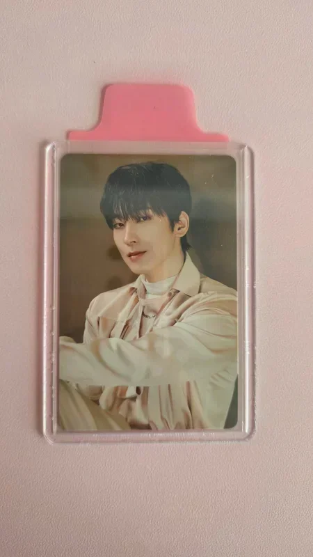 SEVENTEEN RIGHT HERE WORLD TOUR Trading Card Set