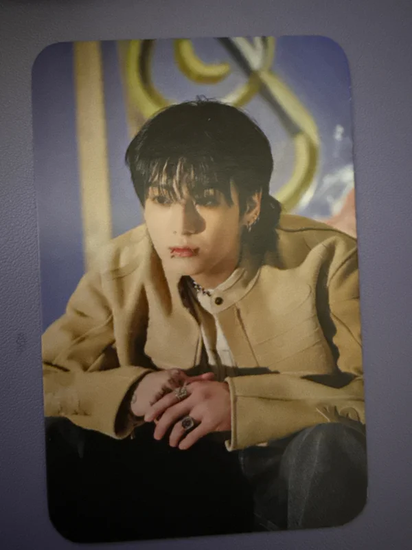 JUNGKOOK : I AM STILL