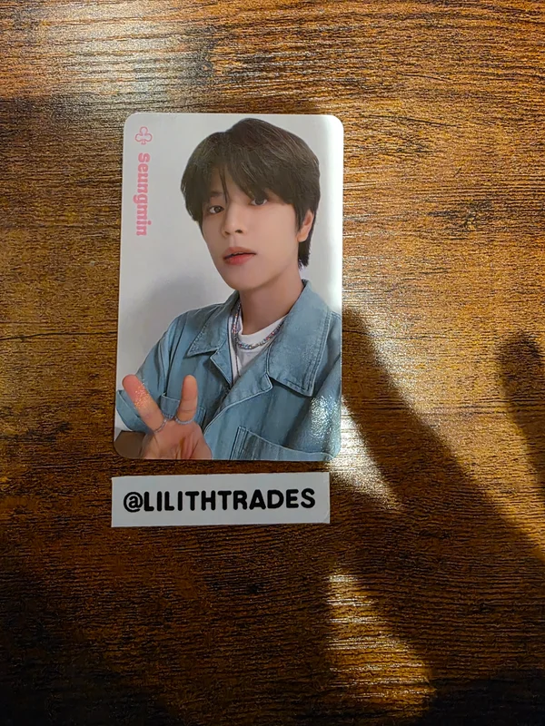 Stray Kids JAPAN SEASON'S GREETINGS 2024 Air-ful