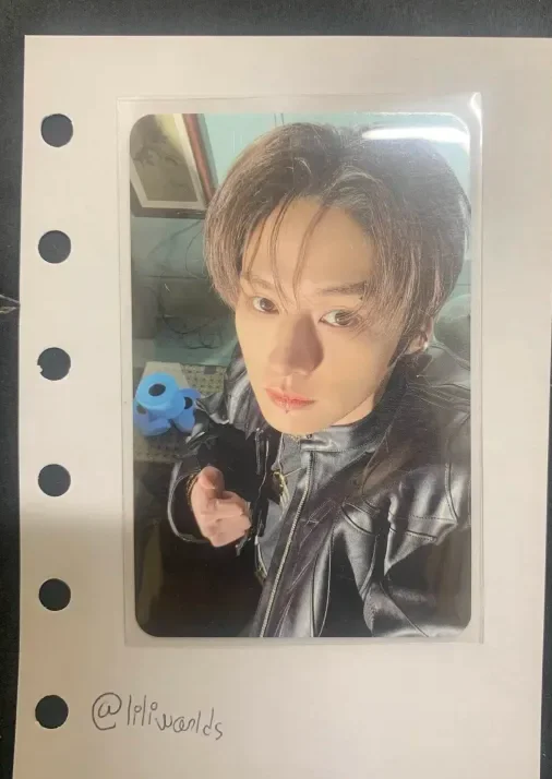 Stray Kids Leeknow 5-STAR