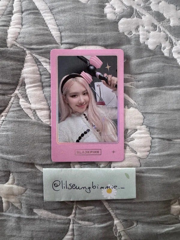 Rose Official Light Stick Ver. 2