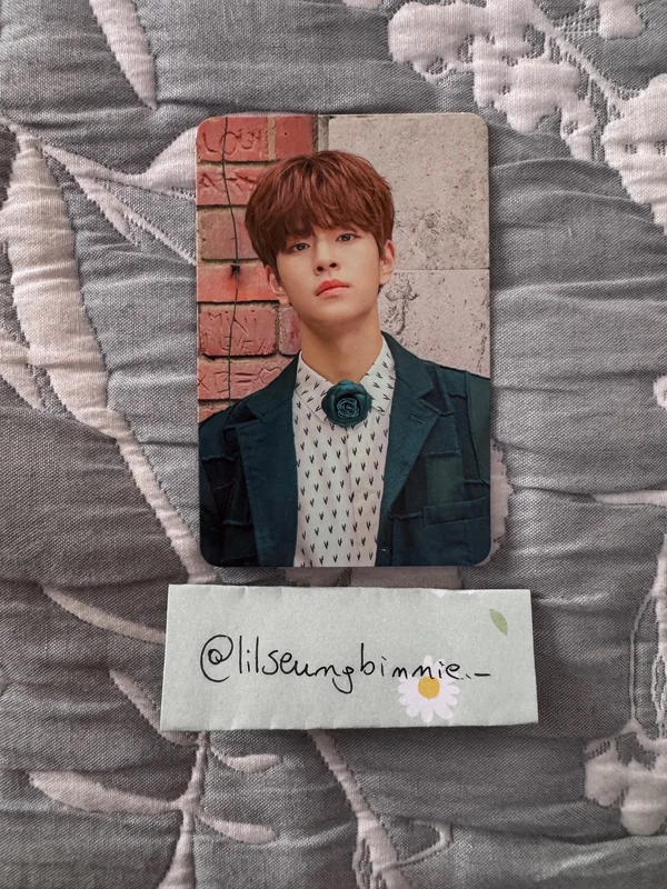 Seungmin First Photobook [Stay in London]
