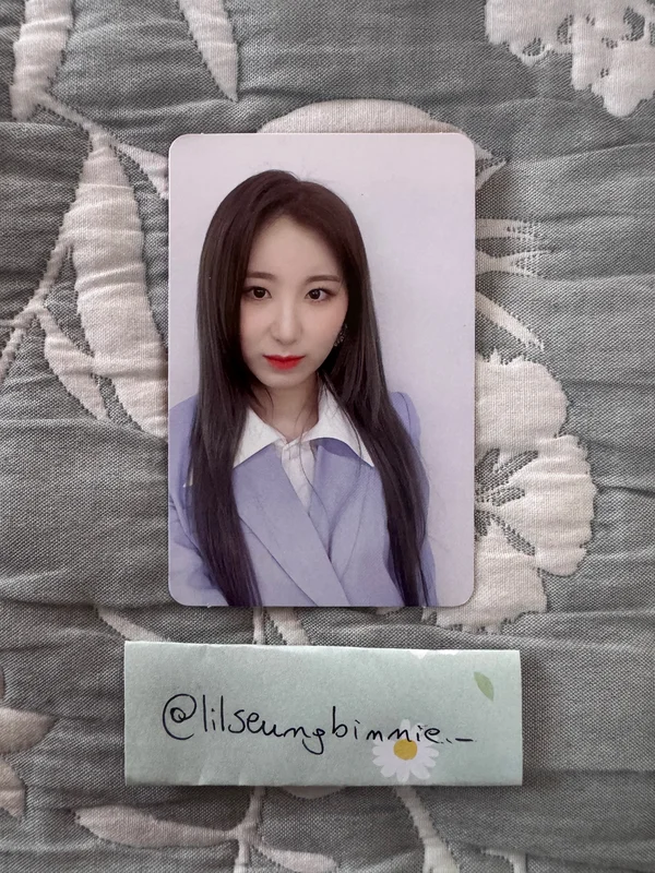 Chaeyeon BLOOM*IZ I*WILL ver.