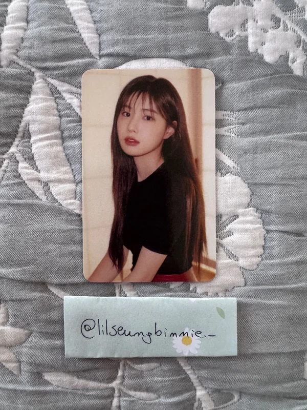 Hyewon Beauty Cut Photobook APPLEMUSIC