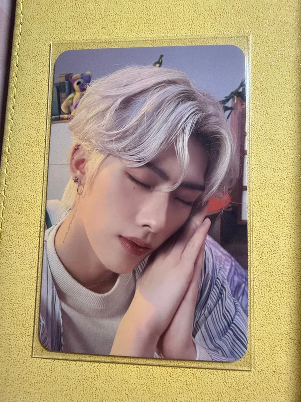 2024 SEASON'S GREETINGS Good Night APPLEMUSIC