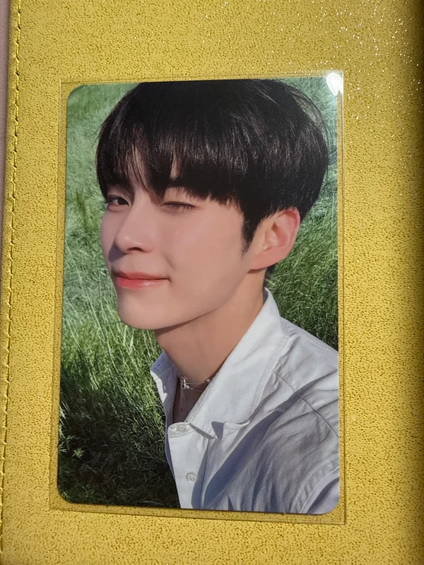 You had me at HELLO Digipack Ver.