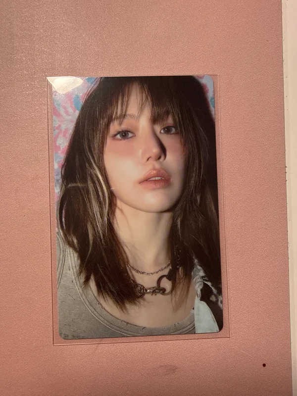 DIFFERENT WEVERSE