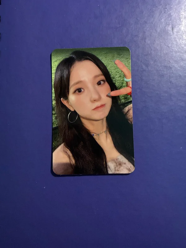 Pocamarket, Kep1er YUJIN Magic Hour Platform ver. K-pop Photocard