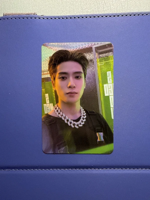 2 Baddies Digipack Ver.