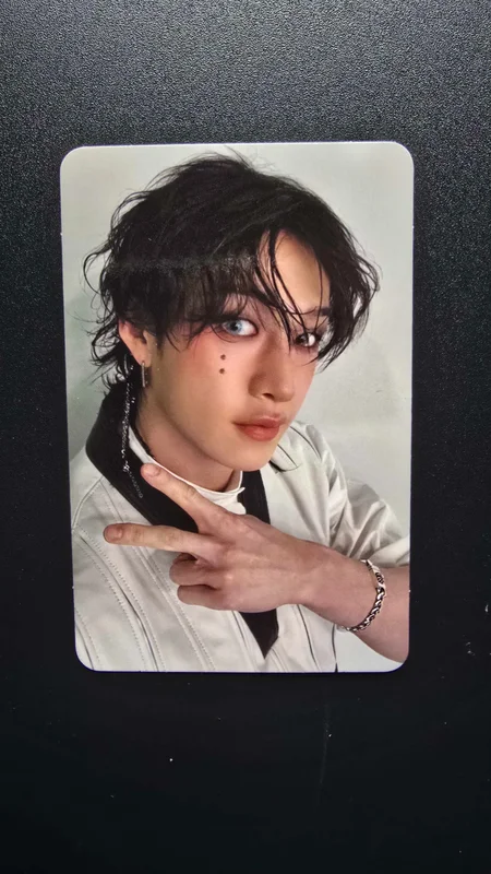 Pocamarket, Stray Kids BANG CHAN KARMA CEREMONY VER. K-pop Photocard