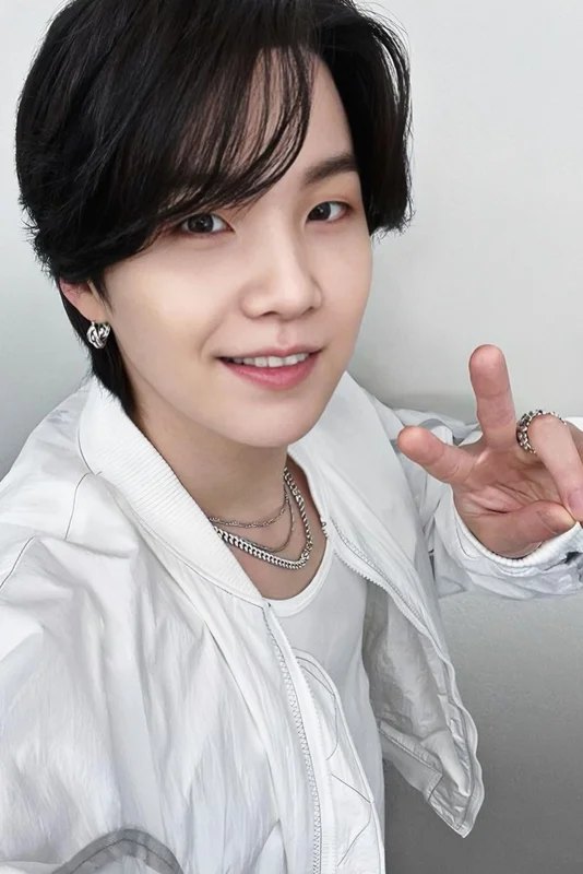 PERMISSION TO DANCE ON STAGE - LIVE SUGA