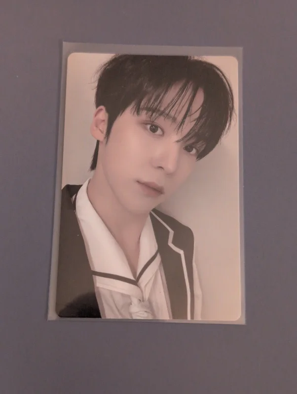 GOLDEN HOUR : Part.3 'In Your Fantasy Edition' Fantasy VER. (Limited Edition)
