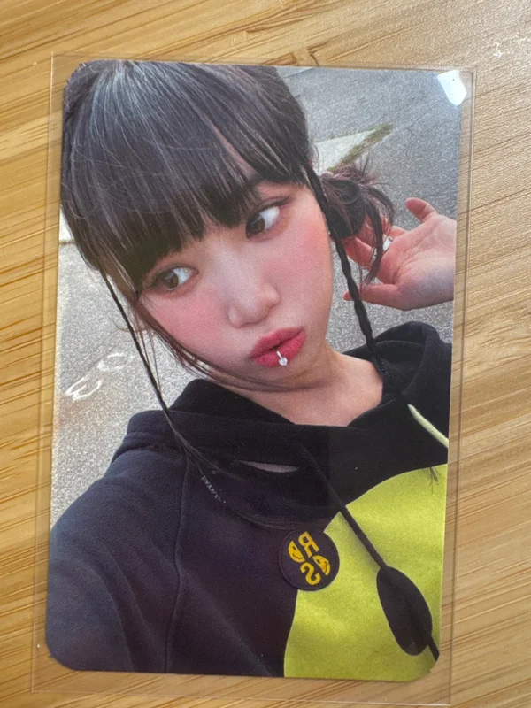 ANTIFRAGILE Weverse Albums Ver.