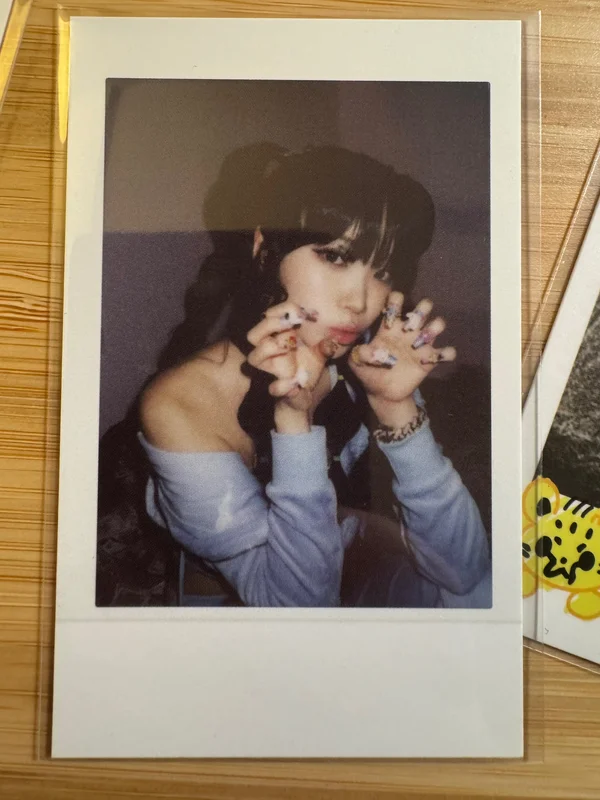 LE SSERAFIM PHOTO CARD SET