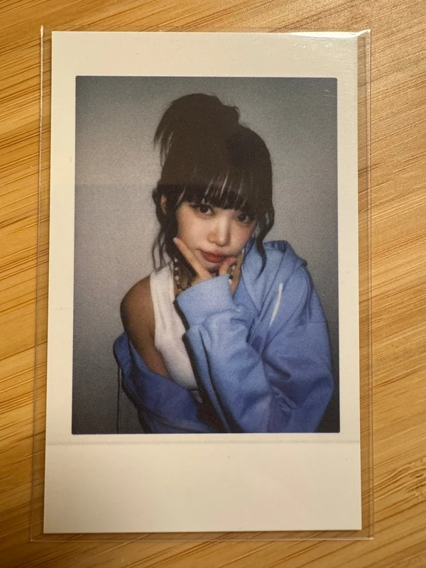 LE SSERAFIM 2023 S/S POP UP PHOTO CARD & TIN CASE SET