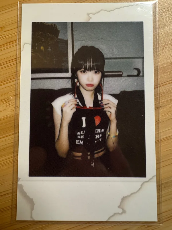 LE SSERAFIM 2023 S/S POP UP PHOTO CARD & TIN CASE SET