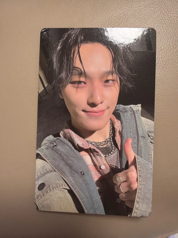 HAPPY BURSTDAY WEVERSE