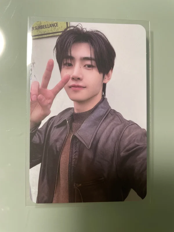 ROMANCE : UNTOLD KPOP MERCH