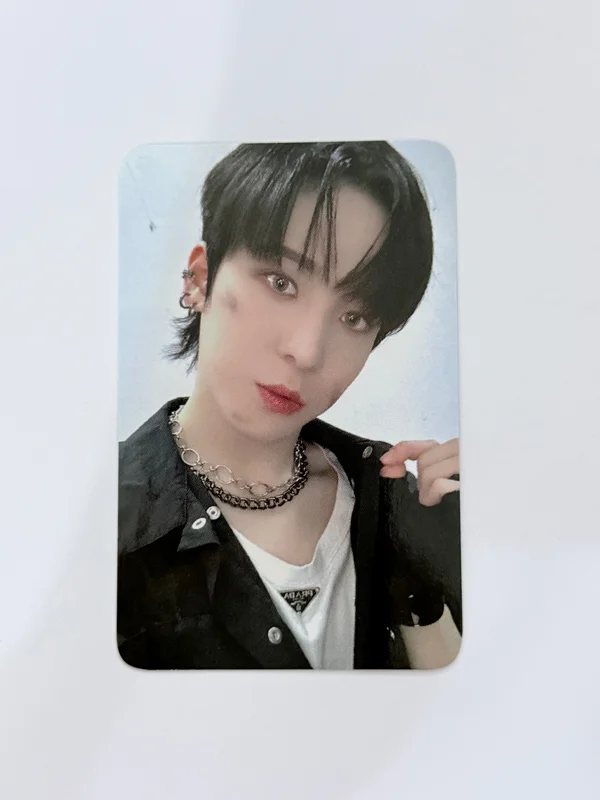 THE WORLD EP.2 : OUTLAW EVERLINE