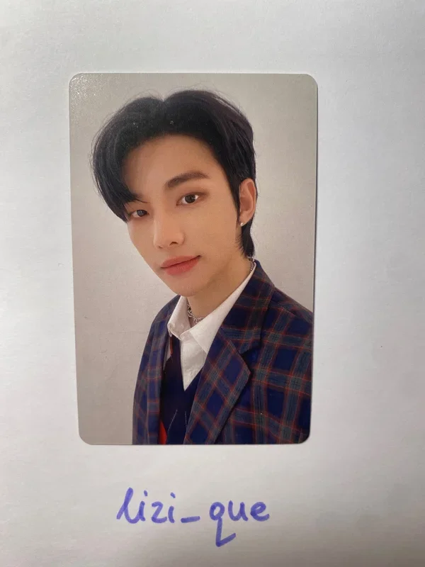 Christmas EveL hyunjin pc