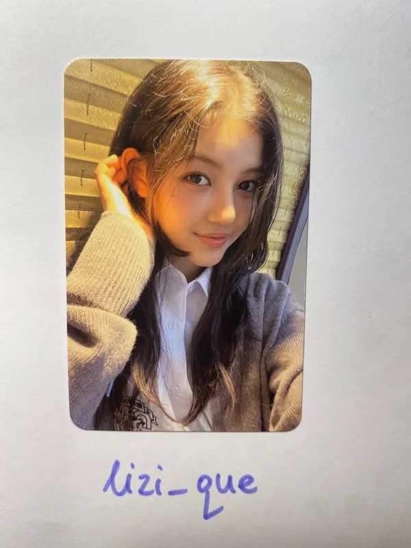 OMG Weverse Albums ver. danielle