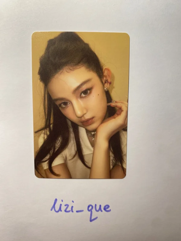 Get Up Weverse Albums ver. danielle