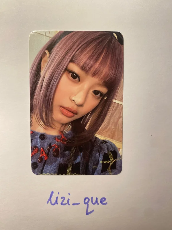 OMG Weverse Albums ver. hanni