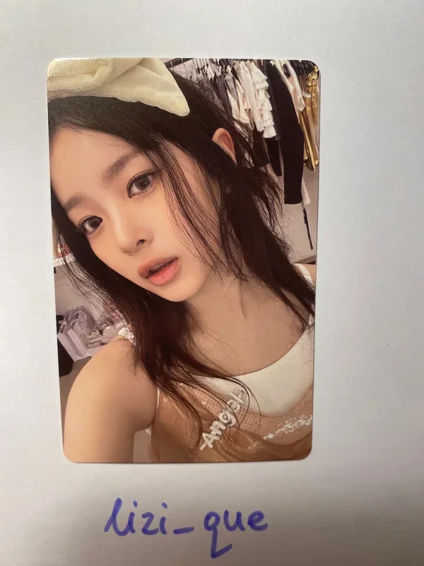 Get Up Weverse Albums ver. hanni