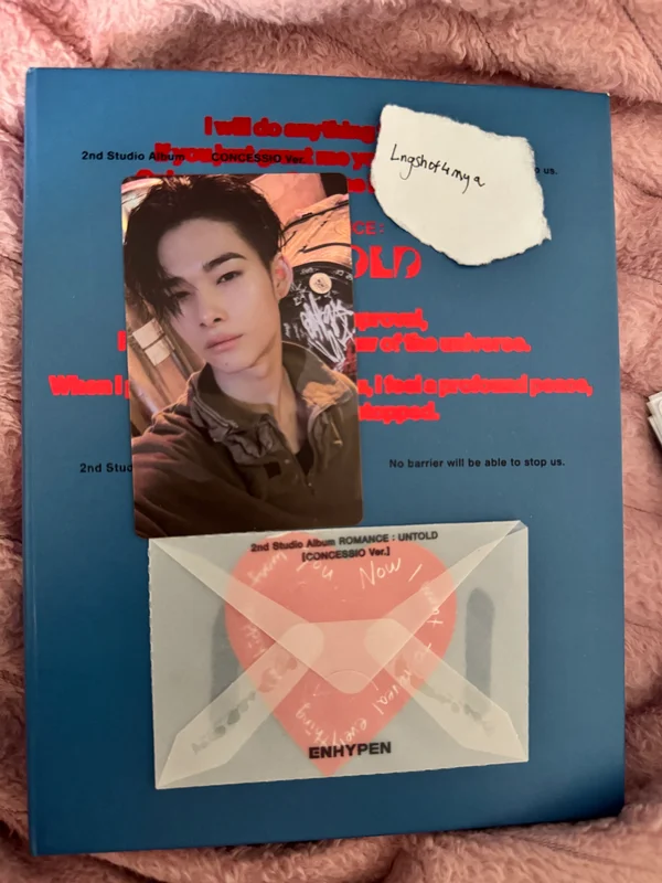 ROMANCE : UNTOLD Weverse Albums Ver.
