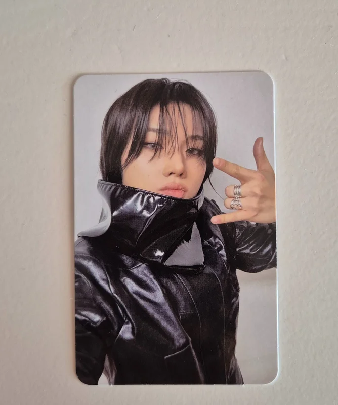 DEAD AND Illustration Keyring ver.