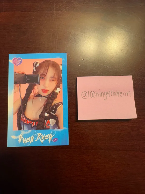Hush Rush Chaeyeon Polaroid