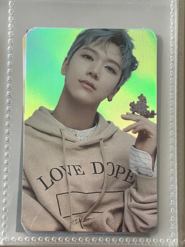 NCT 2018 EMPATHY HOLOGRAM PHOTOCARD PACK