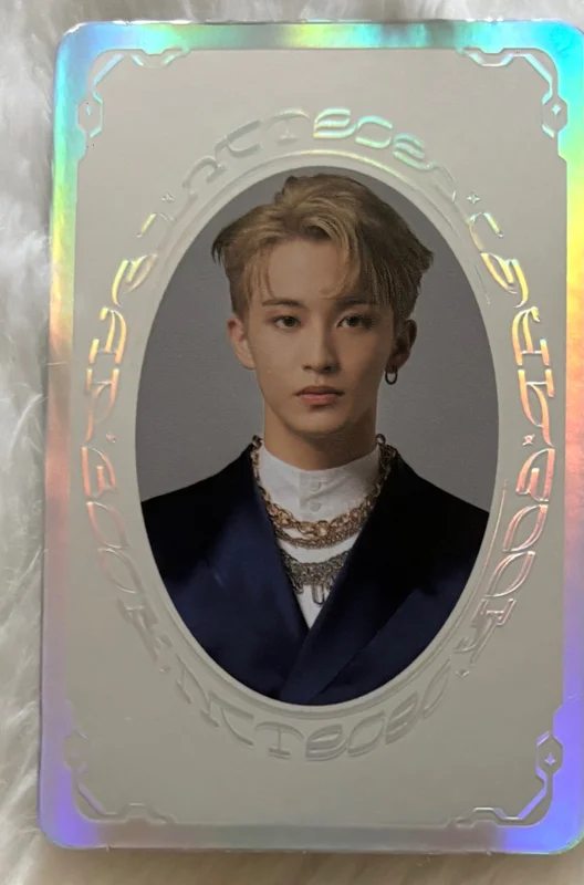 RESONANCE Pt.1 YEARBOOK CARD SPECIAL