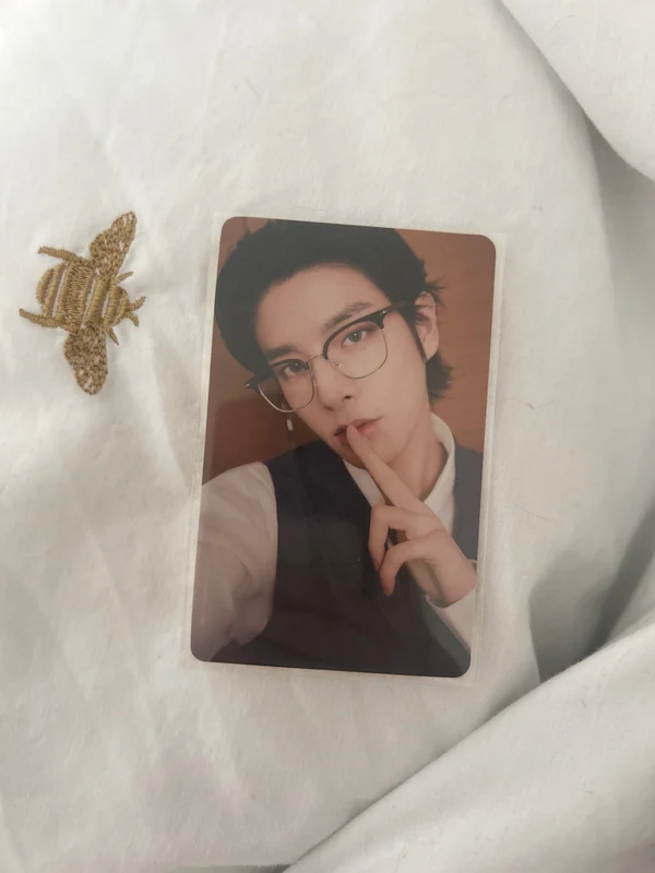DARK MOON SPECIAL ALBUM 'MEMORABILIA' UNIVERSAL LUCKY DRAW