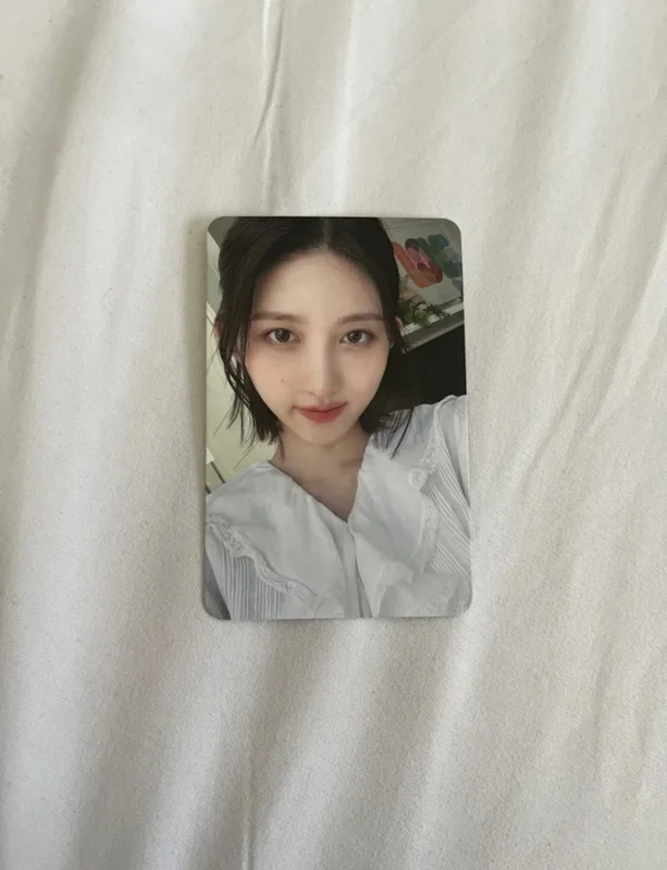 ive A DREAMY DAY SUMMER BEACH STORY Gaeul photocard
