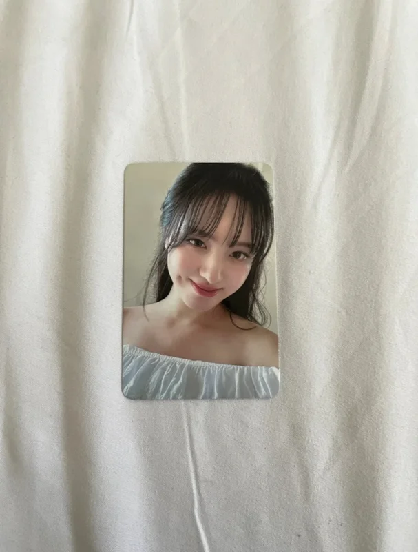 ive A DREAMY DAY SUMMER BEACH STORY Liz photocard