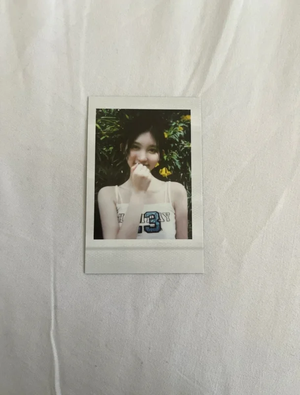 ive A DREAMY DAY Gaeul Polaroid