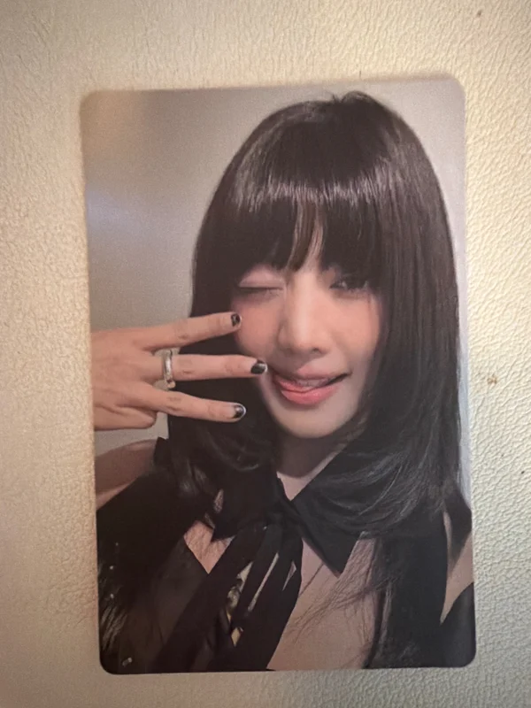 Minnie I-dle HER 6050C (PINK) Ver. Target Exclusive