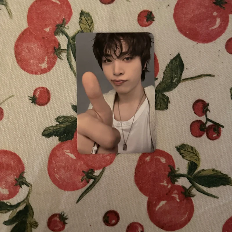 PLEASURE TREASURE TRADING PHOTOCARD