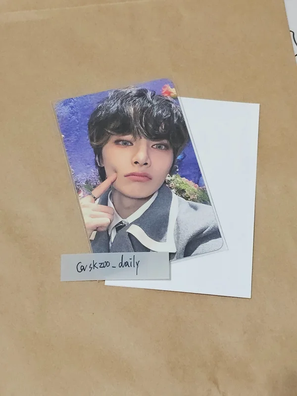 SKZOO POP-UP & CAFE SKZOO'S MAGIC SCHOOL SKZOO PHOTOCARD HOLDER PLUSH