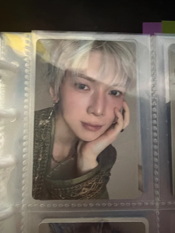 GOLDEN HOUR : Part.5 DIGIPACK/DIGIPACK UNIT VER. Target Exclusive