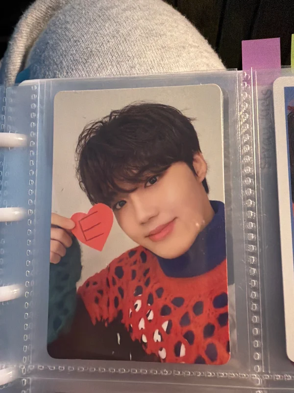 THE SECOND STEP : CHAPTER ONE PHOTOBOOK ver. BLUE ver.