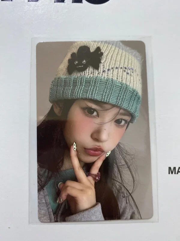 ILLIT MOKA 'Bomb weverse lucky draw moka' Photocard | Sold by