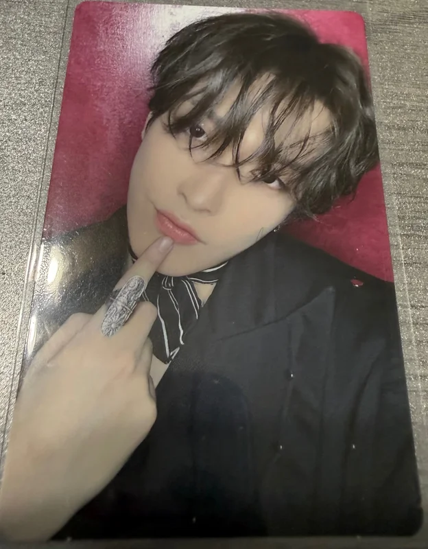 GOLDEN HOUR : Part.3 US Exclusive