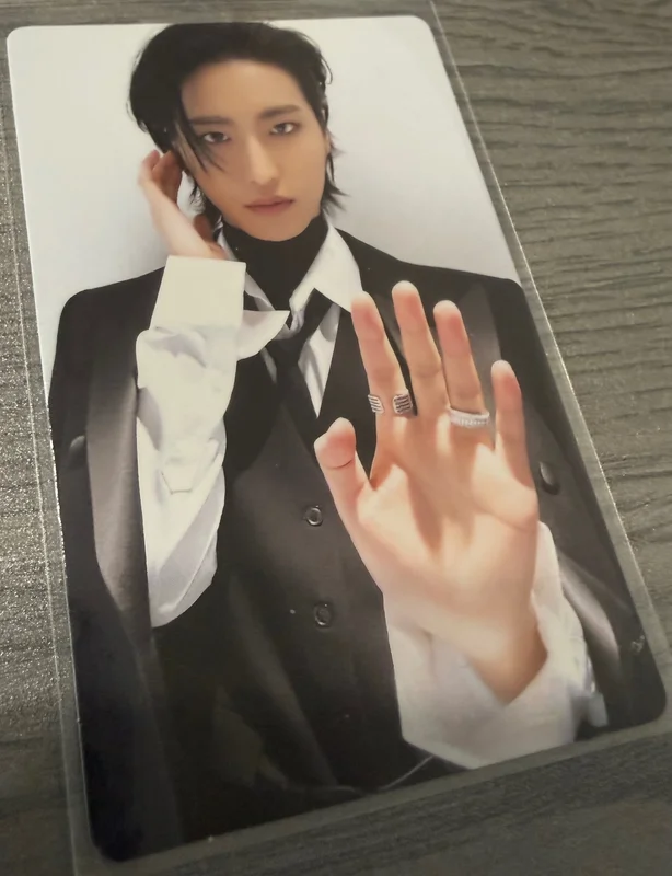 GOLDEN HOUR : Part.1 US Exclusive